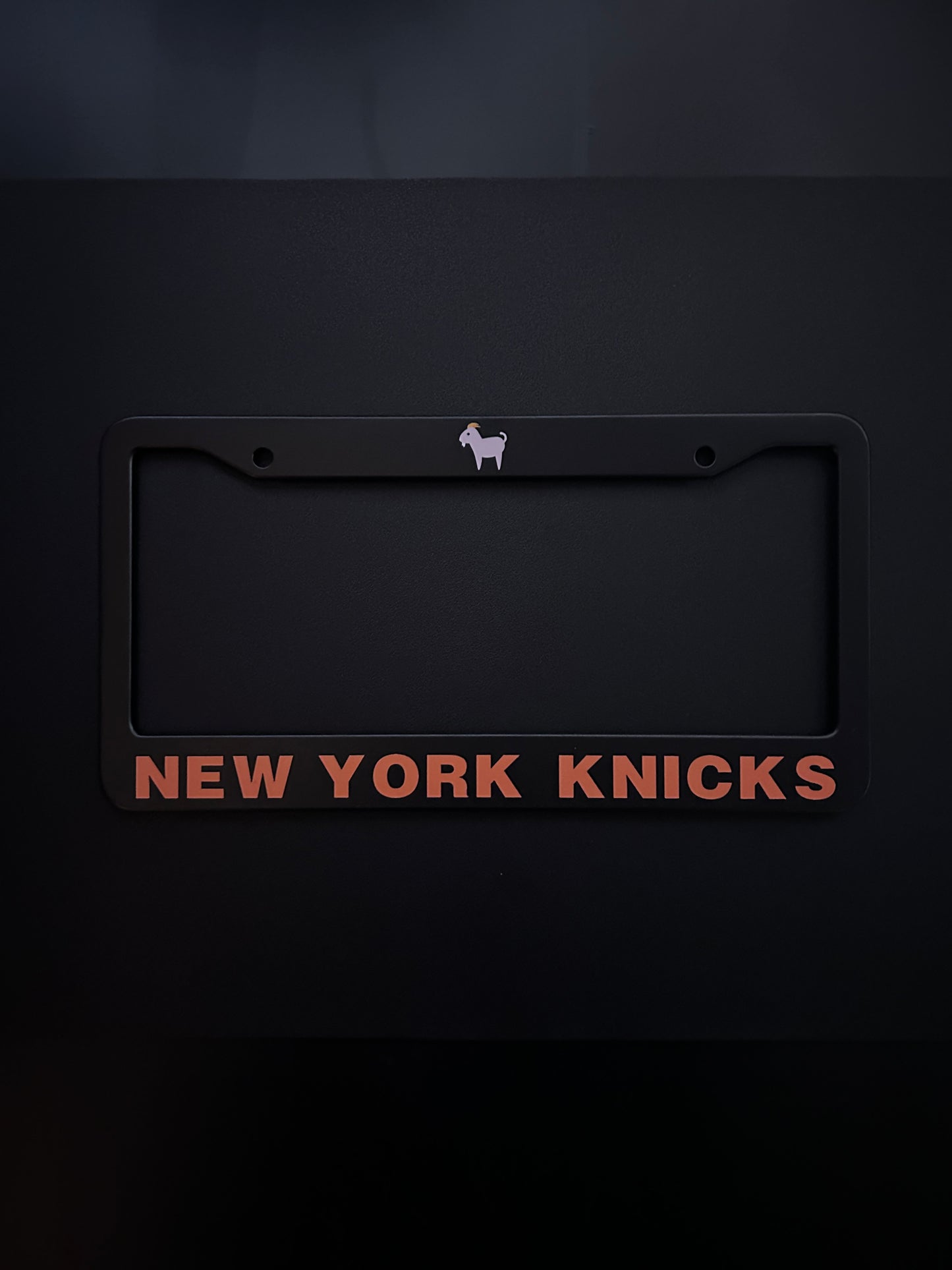 New York Knicks Black Stainless Steel License Plate Frame